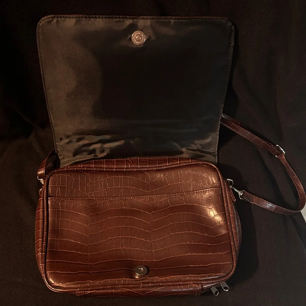 Unisex Brown Faux Croc-Embossed Leather Messenger Bag